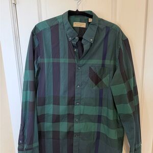 Burberry Women's NWOT Blouse in Green and Navy Tartan Plaid
